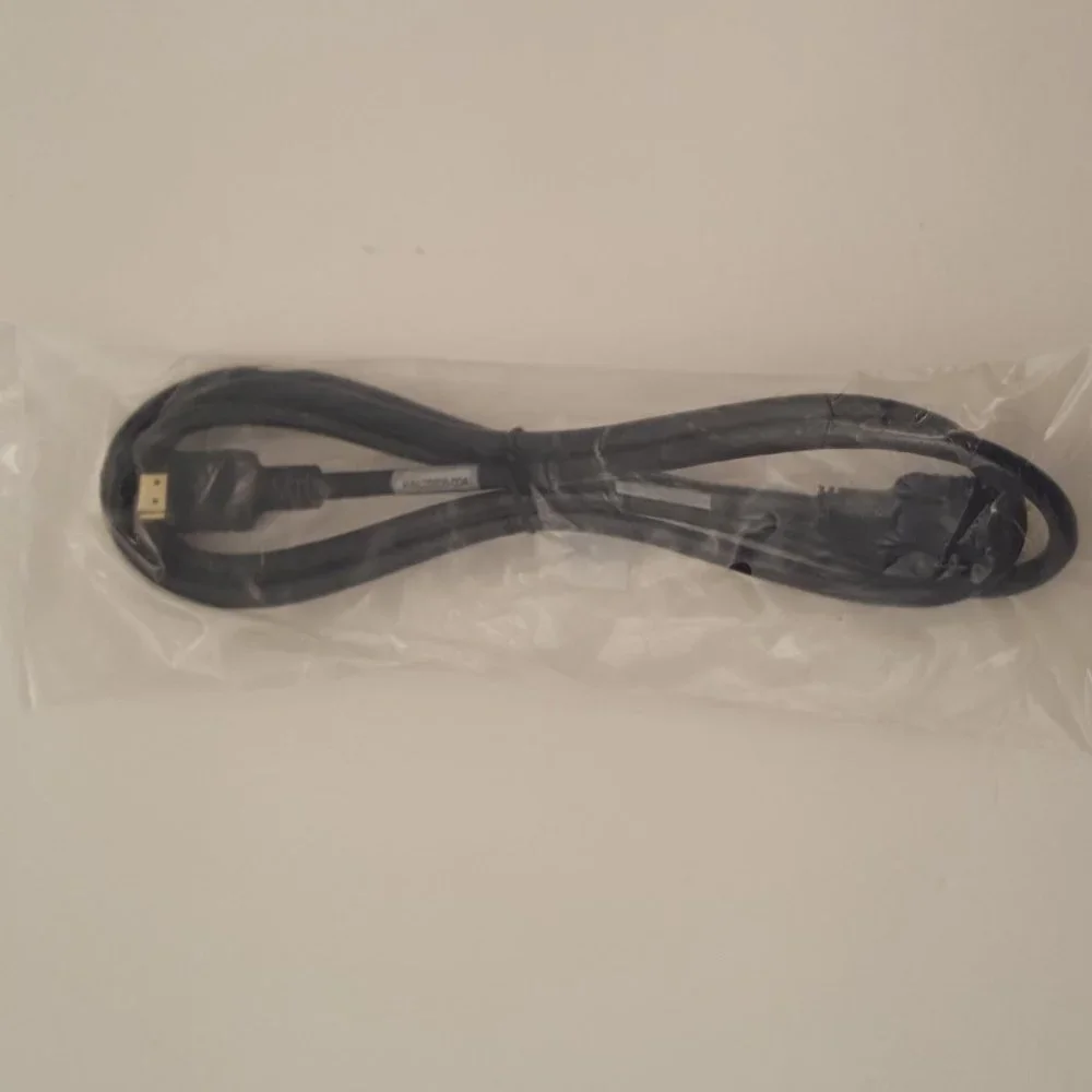 POLYCOM 6 ft Group Series HDMI Display Cable HDMI M <-> M | 2457-28808-004 Rev B